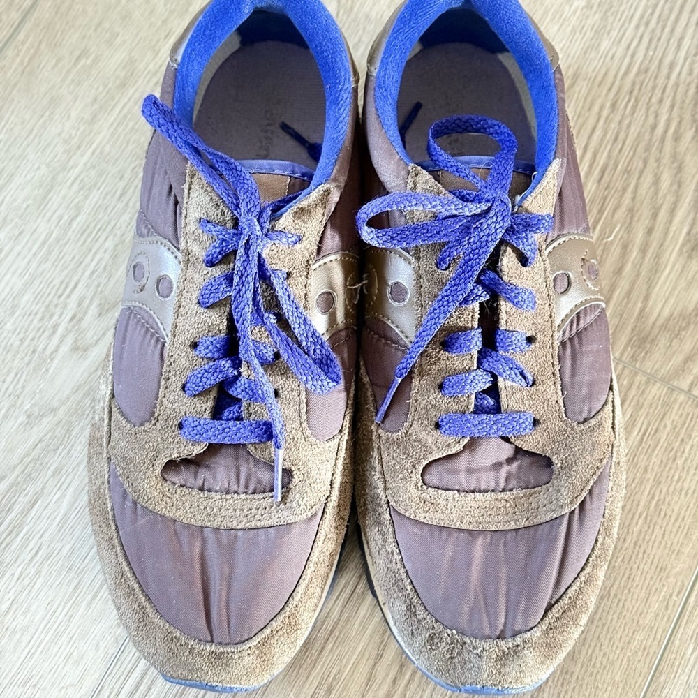 Women’s Saucony Brown and Purple Sneaker